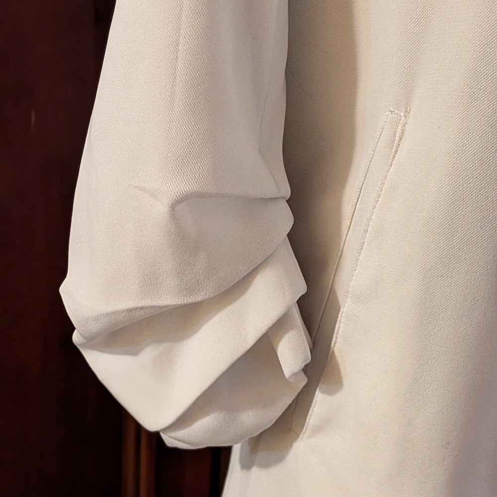 Mod Ref Cream Blazer - Picture 3 of 4